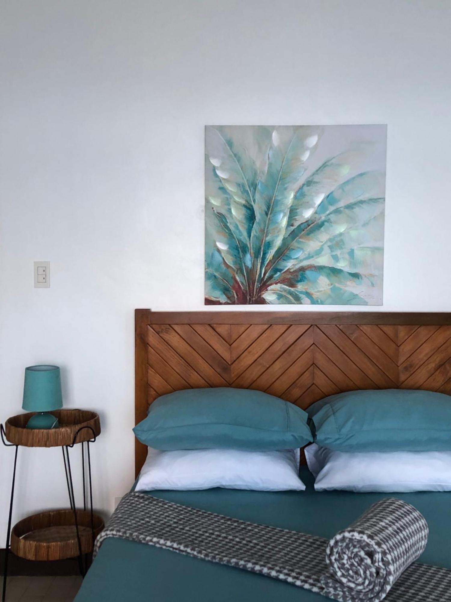 Wuthering Heights Bed & Breakfast By The Sea Dumaguete City Extérieur photo